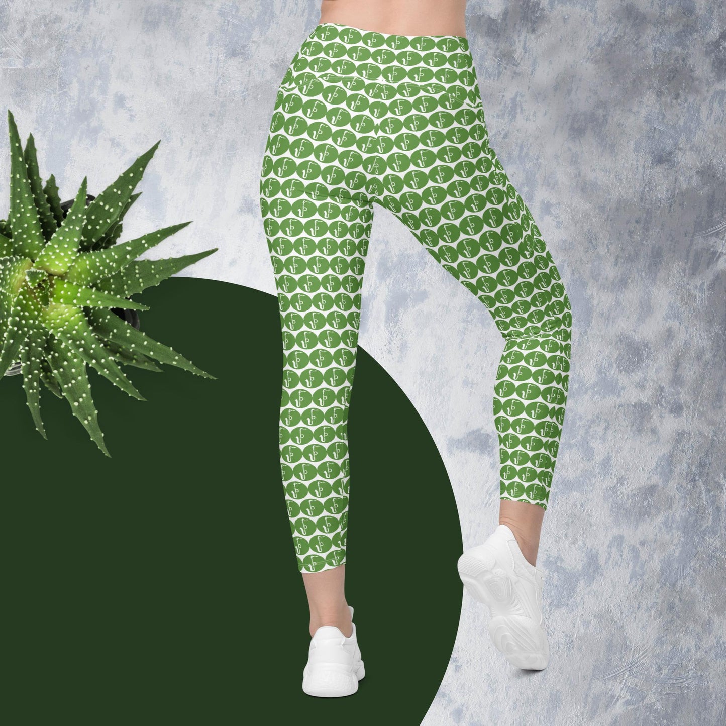 Leggings with pockets